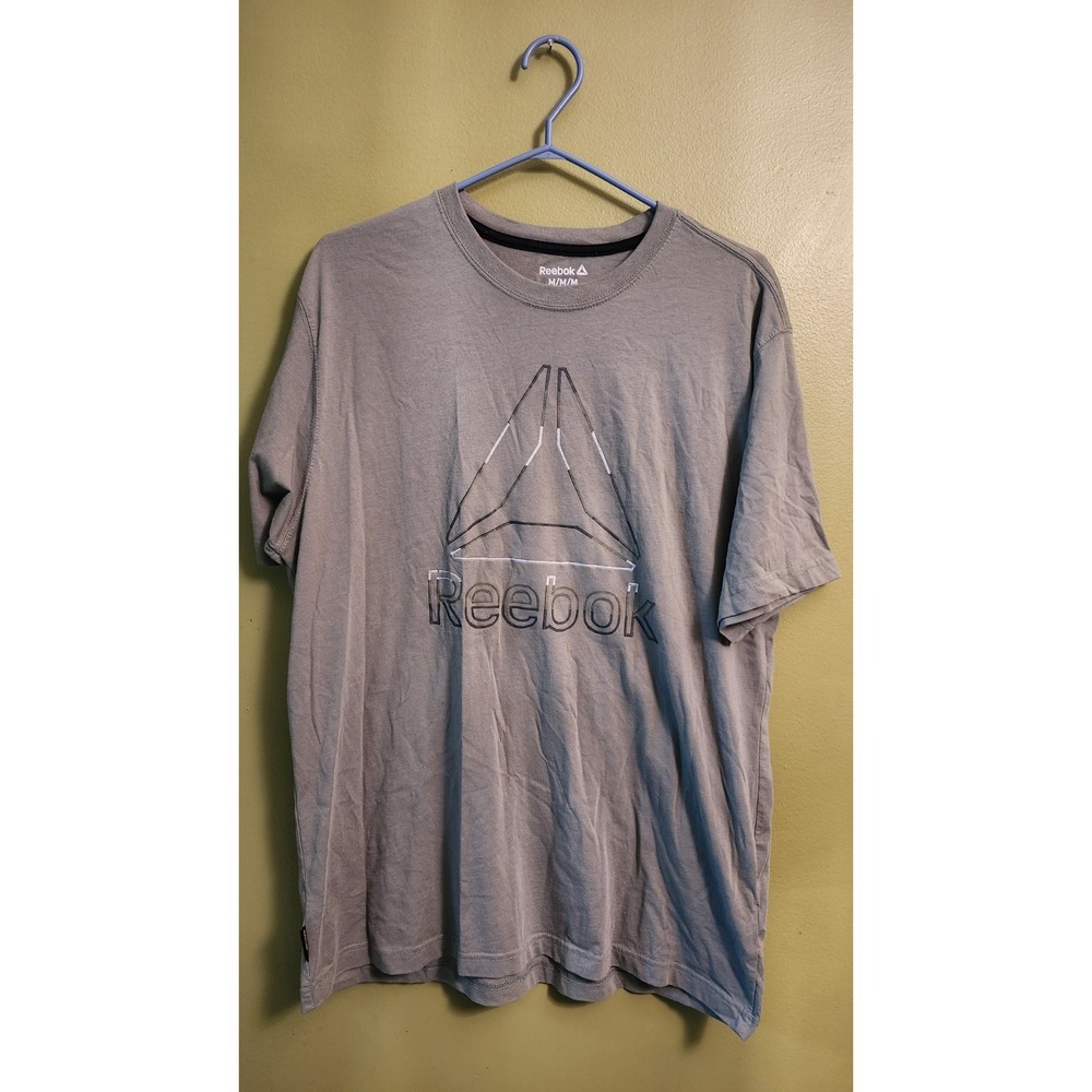 Reebok Men Classic Graphic T-Shirt‎ Green Size Medium.